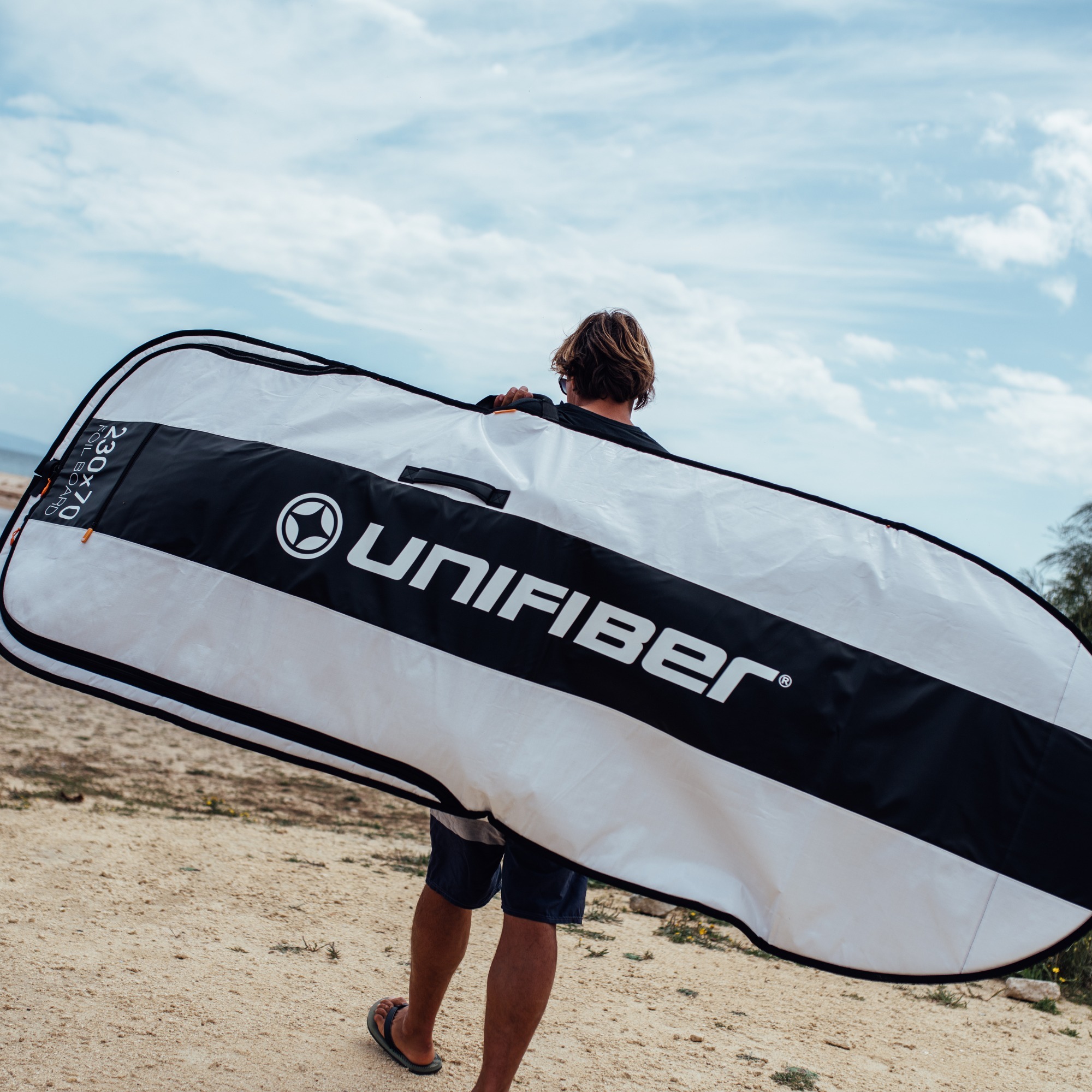 Pro Luxury Foil action 4